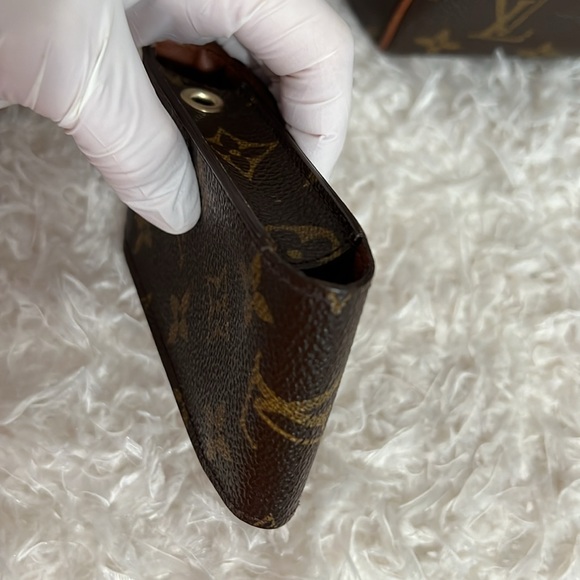 Authentic Vintage Louis Vuitton Monogram Cigarette Card/Key Holder - Picture 17 of 17